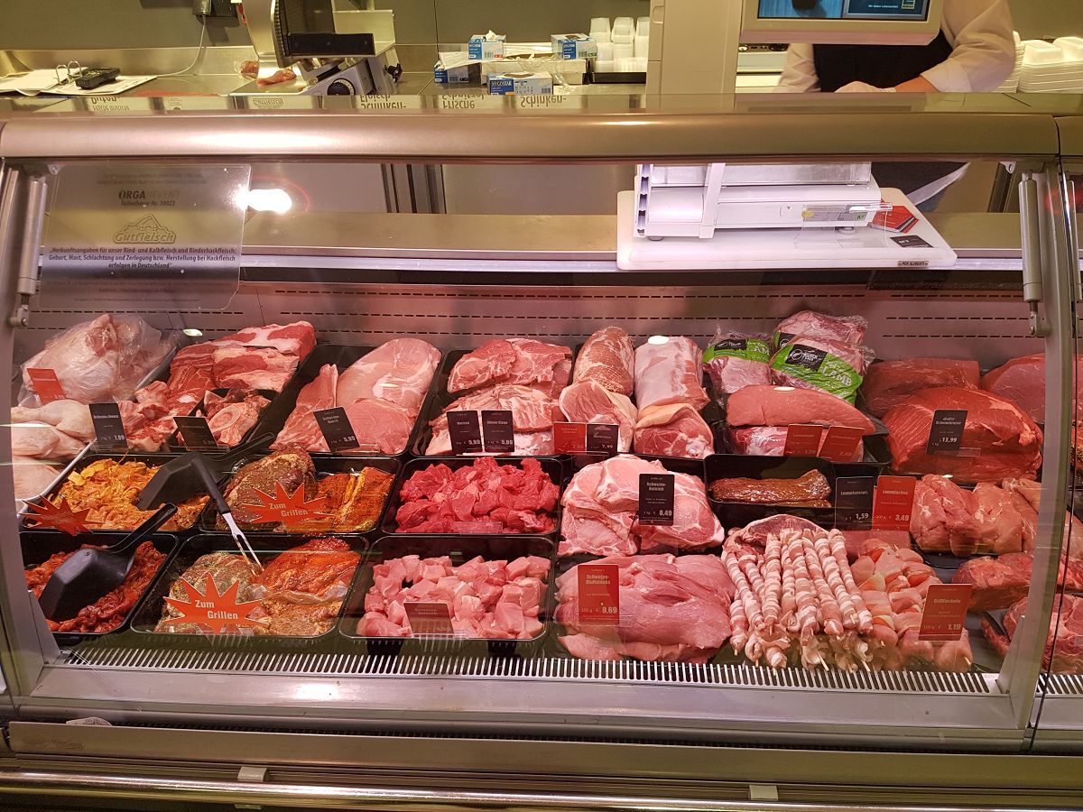 Fleisch- und Grillauswahl komplett